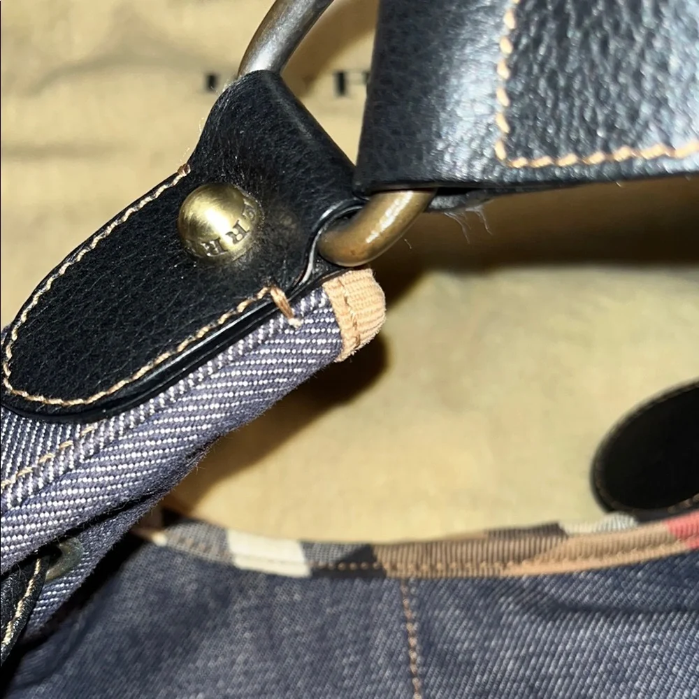 Burberry Blue denim Hobo Bag with Slouchy Silhouette - Picture 12 of 14